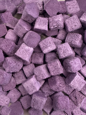 Freeze Dried Blueberry Yogurt Cubes